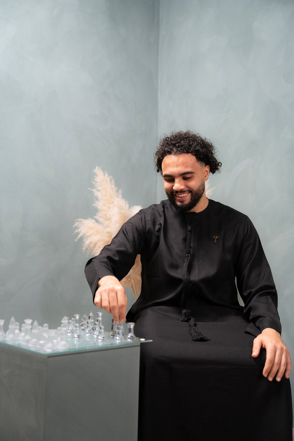 Premium Emirati Qamees Black