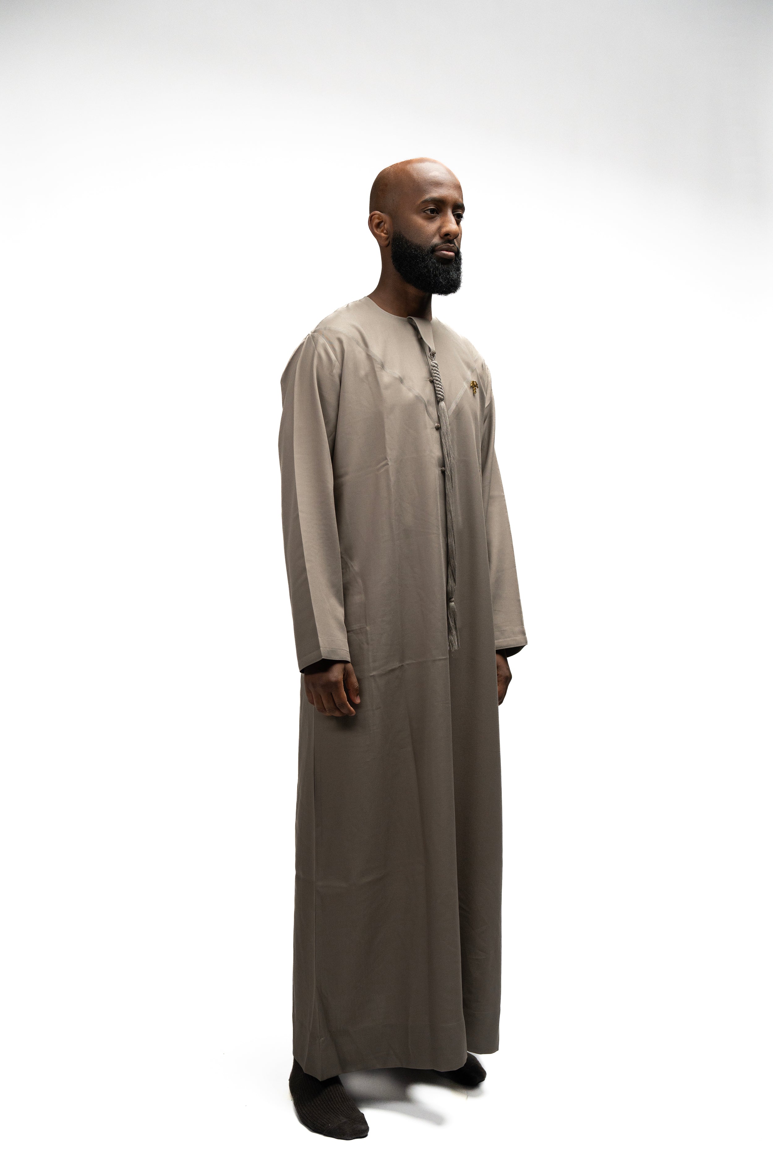 Premium Emirati Qamees Taupe